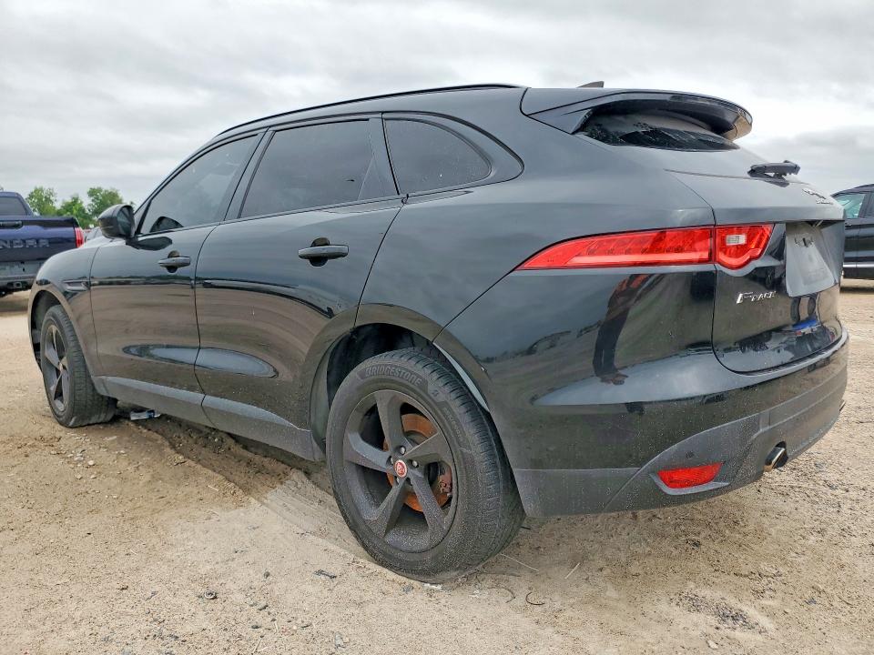 2020 Jaguar F-pace VIN SADCK2FX2LA618222 COPART salvage auction — MINOR DENT/SCRATCHES, Tx - Certificate Of Title (P), sold $8,800 on 2026-07-27 (photo 2)