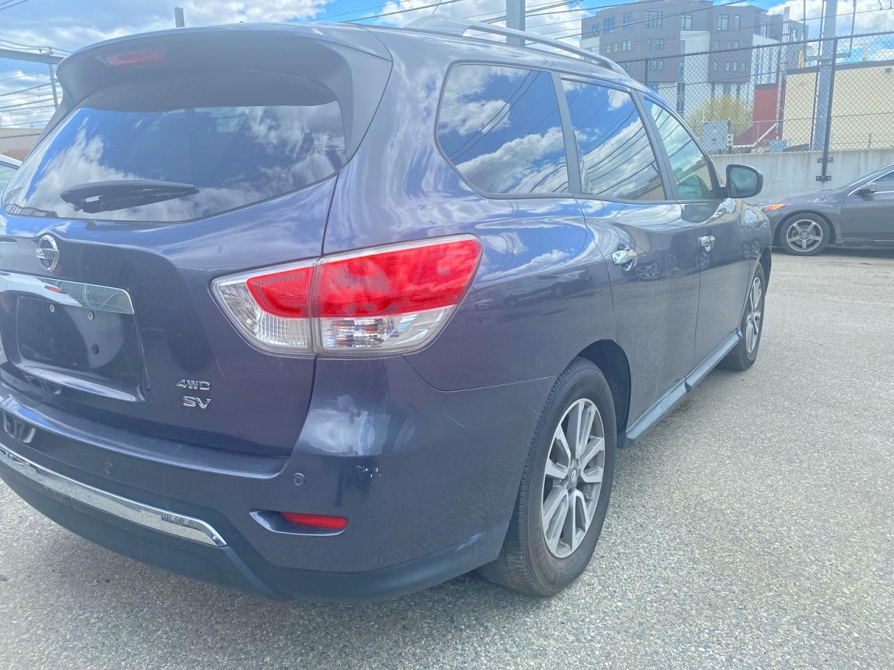 2013 Volkswagen Tiguan VIN WVGBV3AXXDW582615 COPART salvage auction — Normal Wear, MD - CERTIFICATE OF TITLE (P), sold $4,600 on 2026-05-21 (photo 4)