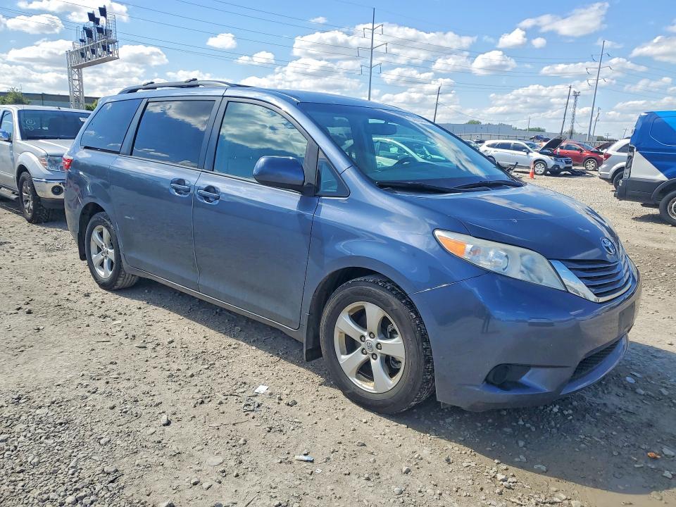 2017 Toyota VIN 5TDKZ3DC1HS821282 COPART salvage auction — SIDE, Oh - Cert Of Title-Salvage, sold $5,500 on 2026-07-21 (photo 4)