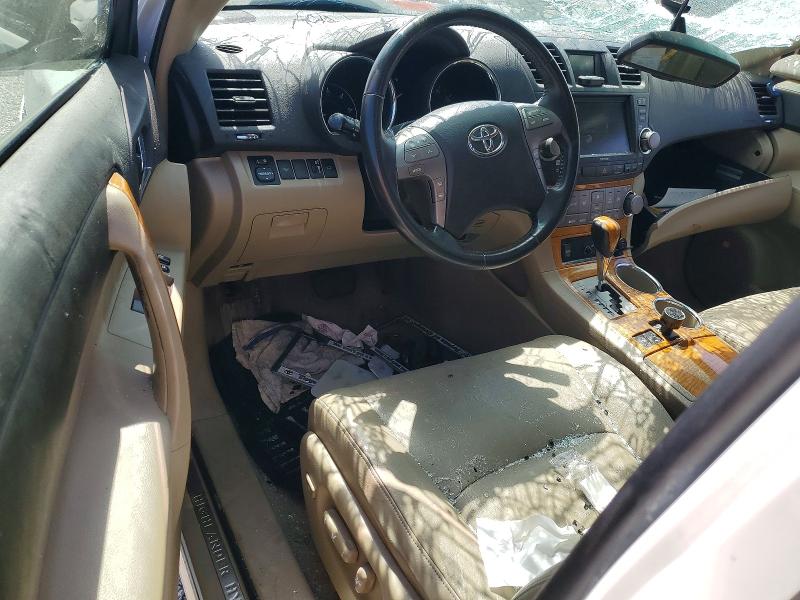2009 Toyota 0125 VIN JTEEW44A492027634 COPART salvage auction — ROLLOVER, CA - SALVAGE CERTIFICATE, sold $225 on 2026-07-08 (photo 8)