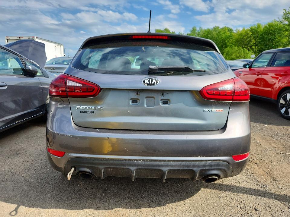 2016 Kia Forte VIN KNAFZ5A35G5592172 COPART salvage auction — MINOR DENT/SCRATCHES, Ct - Certificate Of Title, sold $1,300 on 2026-07-30 (photo 6)