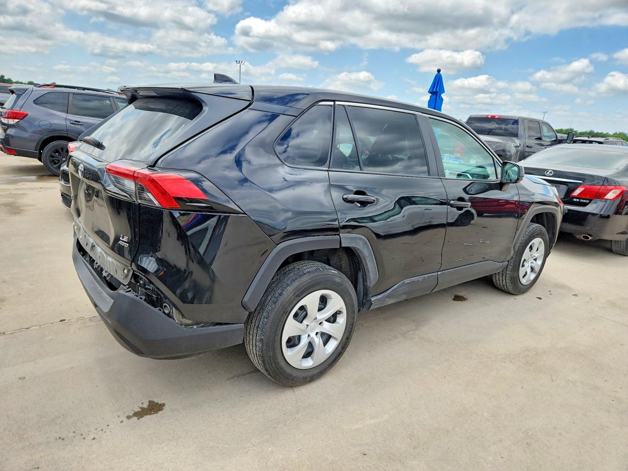2024 Toyota RAV4 VIN 2T3F1RFV5RW449066 COPART salvage auction — Rear End, TX - SALVAGE VEHICLE TITLE, sold $12,000 on 2026-06-22 (photo 3)