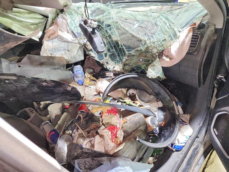 2021 Jeep Compass VIN 3C4NJDBB1MT509452 COPART salvage auction — ALL OVER, OH - CERT OF TITLE-REPOSSESSION, sold $500 on 2026-07-09 (photo 8)