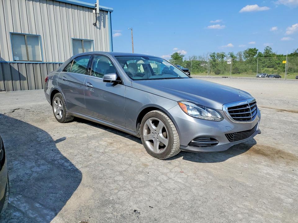 2014 Mercedes-benz E-klasse VIN WDDHF5KBXEA888826 COPART salvage auction — SIDE, PA - CERTIFICATE OF SALVAGE, sold $3,200 on 2026-08-21 (photo 4)