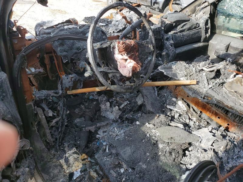 2019 Ford F-550 VIN 1FDUF5GY3KEG13594 COPART salvage auction — BURN, Az - Cert Of Title - Salvage, sold $650 on 2026-07-08 (photo 8)