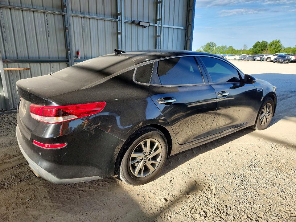 2019 Kia Optima VIN 5XXGT4L30KG310377 COPART salvage auction — HAIL, Salvage Title, sold $70 on 2026-07-28 (photo 3)