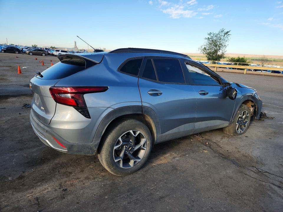 2026 Chevrolet Trax VIN KL77LHEP2TC026545 COPART salvage auction — ROLLOVER, Nm - Cert Of Title-Salvage, sold $2,150 on 2026-07-02 (photo 3)