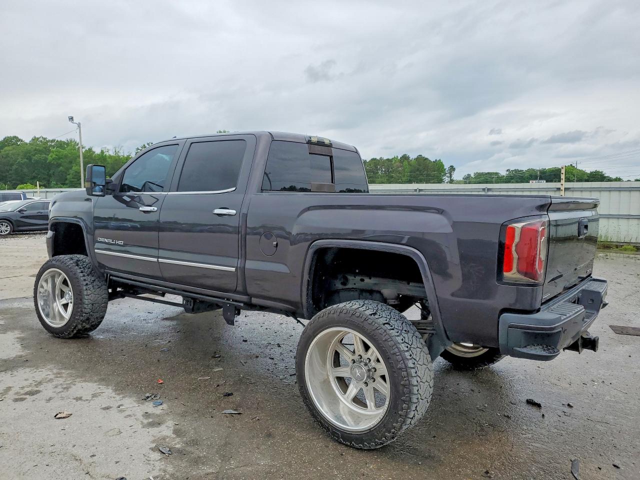 2015 GMC Sierra VIN 1GT120E87FF623473 COPART salvage auction — Front End, AL - CERT OF TITLE-SALVAGE TITLE, sold $17,600 on 2026-07-09 (photo 2)