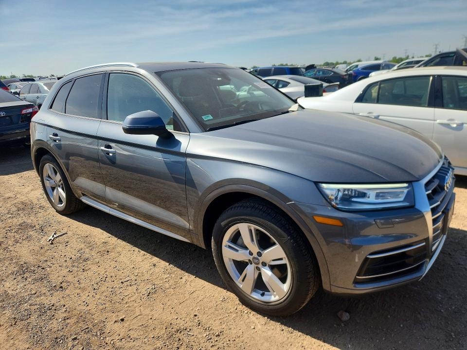 2018 Audi Q5 VIN WA1ANAFY3J2013169 COPART salvage auction — NORMAL WEAR, IL - SALVAGE CERTIFICATE, sold $8,200 on 2026-07-28 (photo 4)