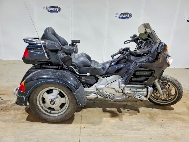 2003 Honda Gl1800 VIN 1HFSC47093A202322 — COPART salvage auction photo