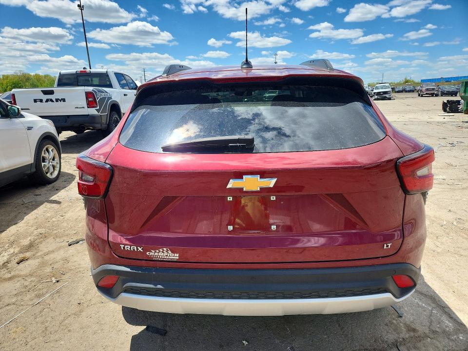 2025 Chevrolet VIN KL77LHEP2SC008996 COPART salvage auction — FRONT END, Mi - Certificate Of Title, sold $6,500 on 2026-07-10 (photo 6)