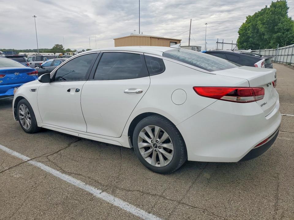 2017 Kia Optima VIN 5XXGT4L31HG121956 COPART salvage auction — MECHANICAL, Oh - Cert Of Title-Salvage, sold $1,500 on 2026-07-31 (photo 2)