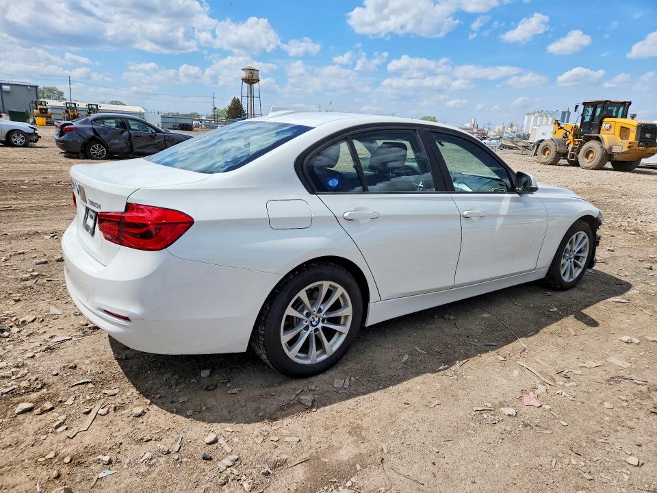 2018 BMW 3er VIN WBA8A3C57JA486923 COPART salvage auction — FRONT END, Il - Salvage Certificate, sold $4,750 on 2026-07-29 (photo 3)