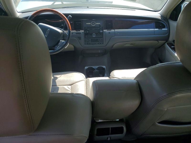 2011 Lincoln TOWN CAR VIN 2LNBL8CVXBX761074 COPART salvage auction — FRONT END, MD - CERT OF SALVAGE > 75% DAMAGE, sold $400 on 2026-07-02 (photo 8)