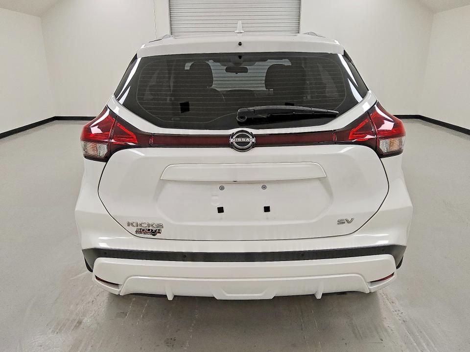 2023 Nissan Kicks VIN 3N1CP5CV6PL517588 COPART salvage auction — MECHANICAL, Tx - Certificate Of Title, sold $6,100 on 2026-07-09 (photo 6)