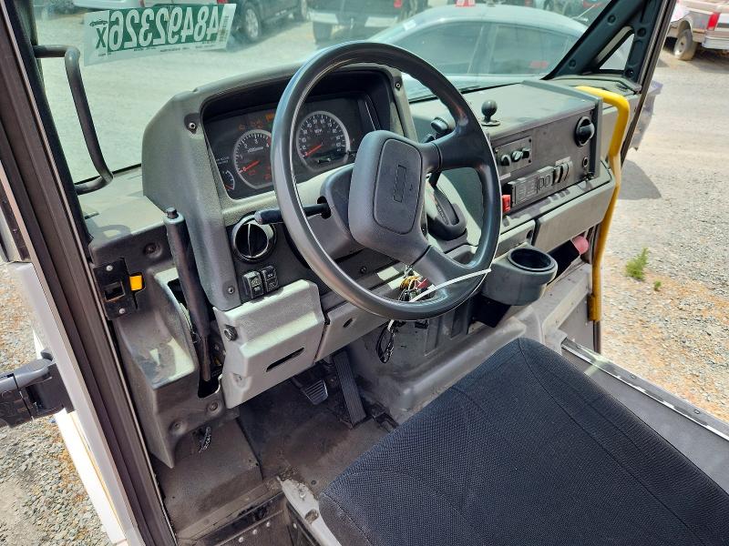 2016 Isuzu Npr VIN JALB4T172G7W00366 COPART salvage auction — MINOR DENT/SCRATCHES, Ca - Dis/Dlr/Exp Only Clean Title, sold $125 on 2026-07-09 (photo 8)