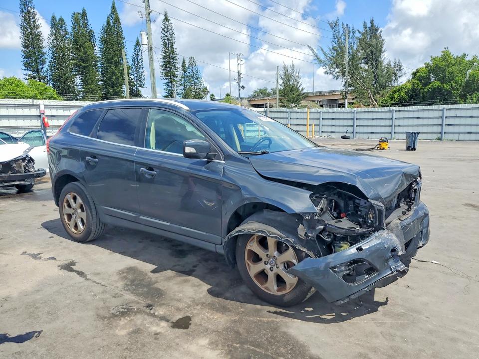 2013 Volvo Xc60 VIN YV4952DL0D2403623 COPART salvage auction — FRONT END, Fl - Cert Of Title Slvg Rebuildable, sold $275 on 2026-07-13 (photo 4)