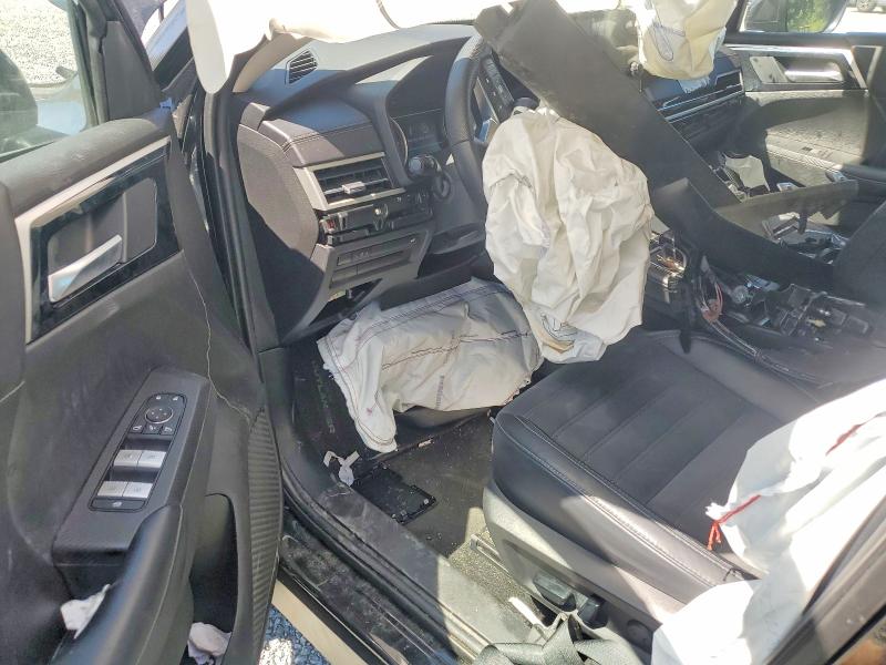 2023 Mitsubishi Outlander VIN JA4J3UA89PZ052055 COPART salvage auction — FRONT END, Nc - Salvage Certificate Of Title, sold $4,100 on 2026-07-09 (photo 8)