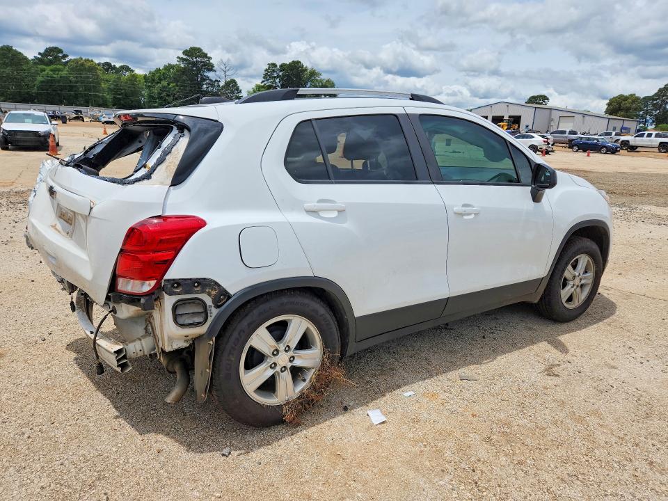 2020 Chevrolet Trax VIN KL7CJLSB8LB335197 COPART salvage auction — REAR END, Tx - Salvage Vehicle Title, sold $1,150 on 2026-07-20 (photo 3)
