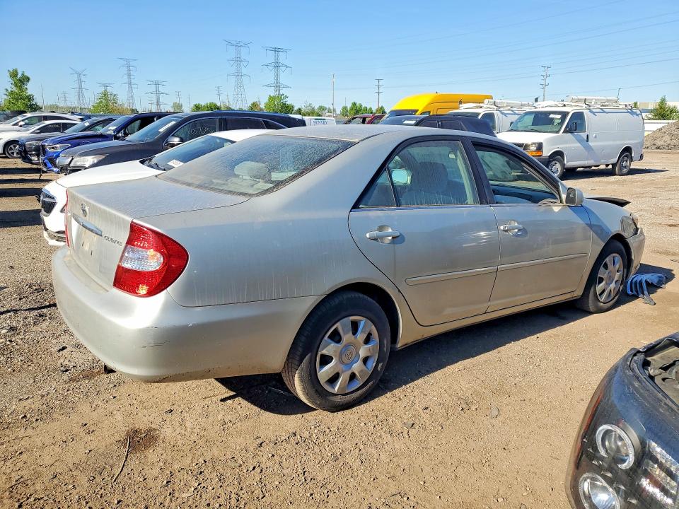 2003 Toyota Camry VIN 4T1BE32K63U676228 COPART salvage auction — FRONT END, Il - Salvage Certificate, sold $475 on 2026-07-02 (photo 3)