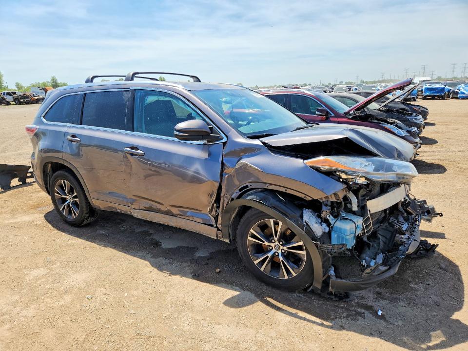 2016 Toyota VIN 5TDKKRFH5GS127001 COPART salvage auction — FRONT END, Il - Salvage Certificate, sold $4,900 on 2026-07-09 (photo 4)