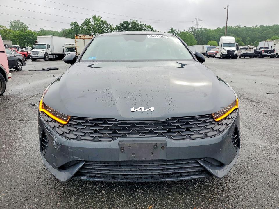 2023 Kia K5 VIN 5XXG14J22PG197460 COPART salvage auction — MINOR DENT/SCRATCHES, FL - CERT OF TITLE SLVG REBUILDABLE, sold $5,200 on 2026-07-13 (photo 5)