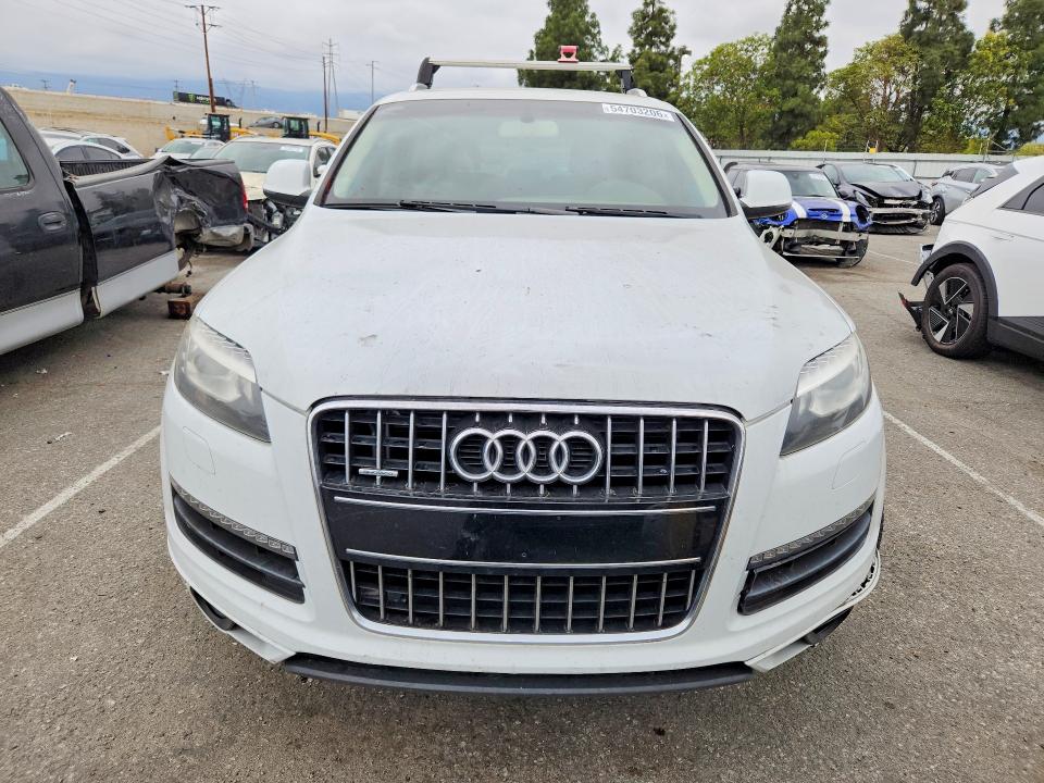 2015 Audi Q7 VIN WA1CGAFE1FD010730 COPART salvage auction — MINOR DENT/SCRATCHES, Ca - Dis/Dlr/Exp Only Clean Title, sold $1,150 on 2026-07-23 (photo 5)