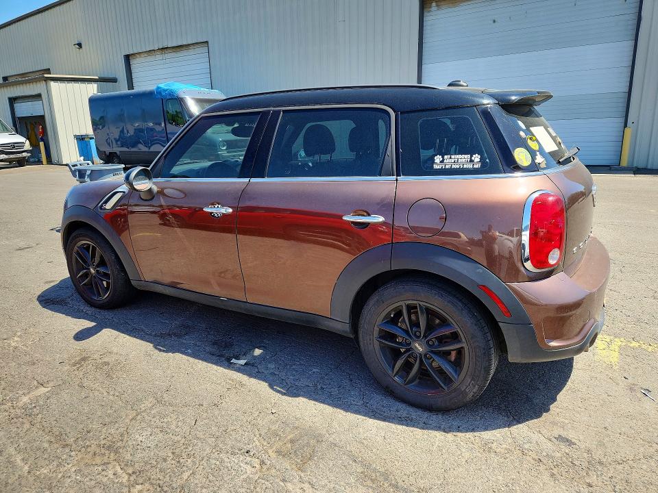 2013 Mini Cooper VIN WMWZC3C55DWP23656 COPART salvage auction — MINOR DENT/SCRATCHES, OR - CERTIFICATE OF TITLE, sold $675 on 2026-07-13 (photo 2)