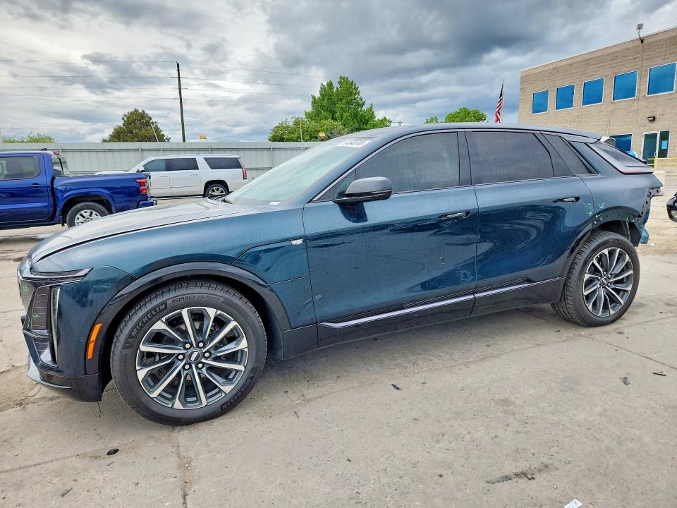 2024 Cadillac Lyriq VIN 1GYKPVRL7RZ142475 COPART salvage auction — REAR END, Co - Salvage Title, sold $1,300 on 2026-07-27 (photo 1)