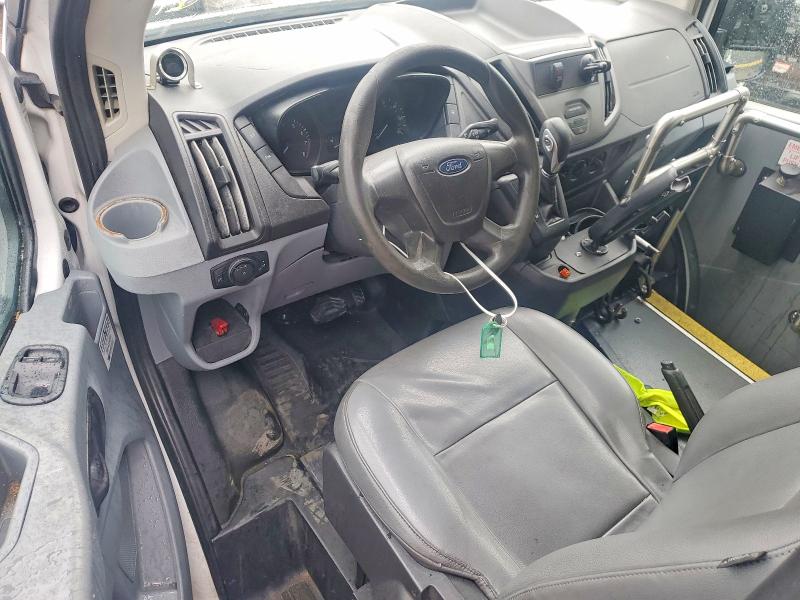 2017 Ford Transit VIN 1FTBW2XM0HKB38830 COPART salvage auction — MINOR DENT/SCRATCHES, DC - CERTIFICATE OF TITLE, sold $9,800 on 2026-09-18 (photo 8)