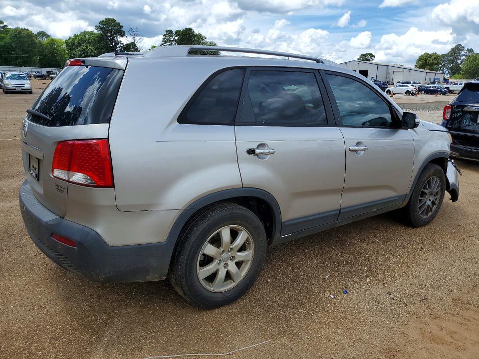 2013 Kia VIN 5XYKT3A63DG380990 COPART salvage auction — FRONT END, Tx - Salvage Vehicle Title, sold $825 on 2026-07-06 (photo 3)