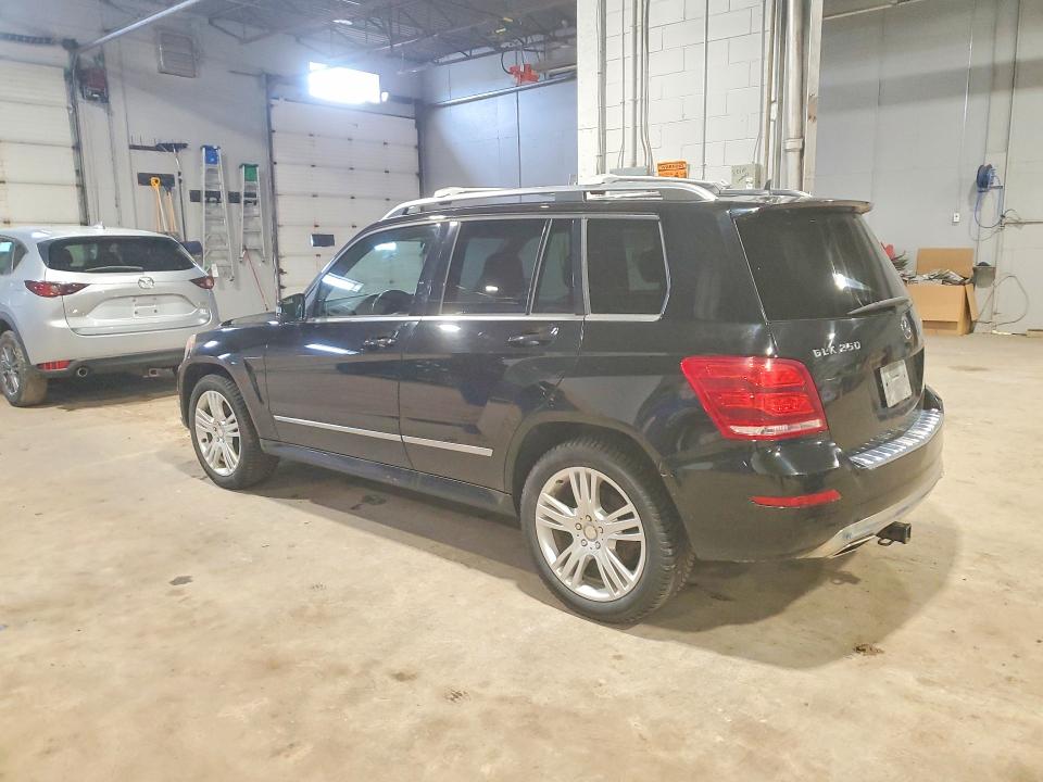 2015 Mercedes-benz Glk-klasse VIN WDCGG0EB1FG342961 COPART salvage auction — MINOR DENT/SCRATCHES, Ns - Cert Of Registration, sold $3,050 on 2026-07-22 (photo 2)