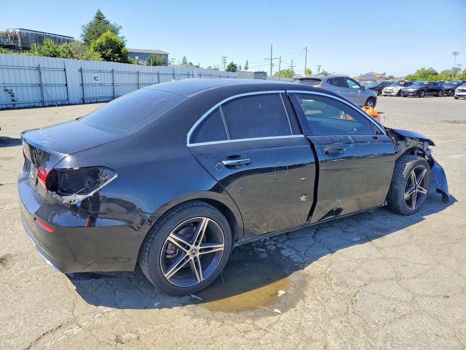 2021 Mercedes-benz A-klasse VIN W1K3G4EB7MJ257026 COPART salvage auction — FRONT END, Ca - Salvage Certificate, sold $6,700 on 2026-07-06 (photo 3)