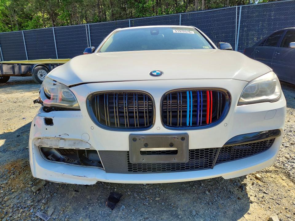 2015 BMW 7er VIN WBAYF8C56FD654300 COPART salvage auction — FRONT END, Salvage Title, sold $950 on 2026-07-31 (photo 5)