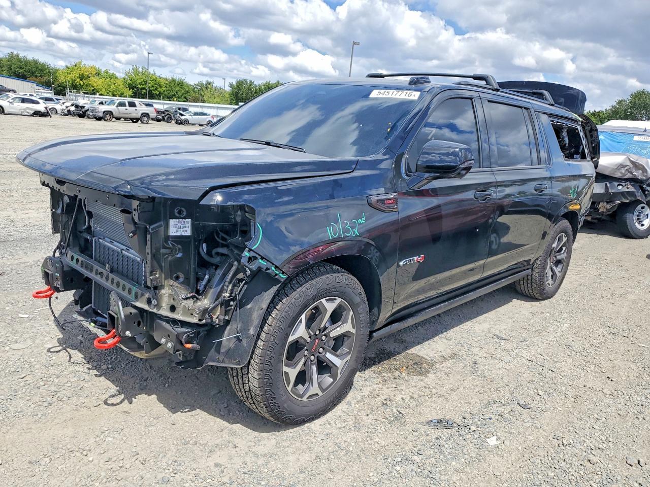 2026 GMC Yukon XL VIN 1GKS2WK86TR132001 — COPART salvage auction photo