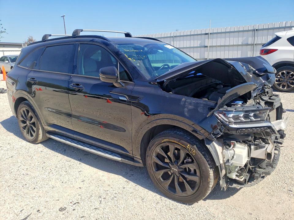 2023 Kia Sorento VIN 5XYRK4LF5PG176765 COPART salvage auction — FRONT END, Tx - Salvage Vehicle Title, sold $5,400 on 2026-07-09 (photo 4)