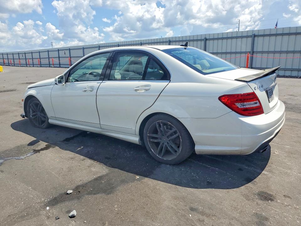 2012 Mercedes-benz VIN WDDGF8BBXCR239684 COPART salvage auction — FRONT END, FL - CERT OF TITLE SLVG REBUILDABLE, sold $15 on 2026-08-05 (photo 2)