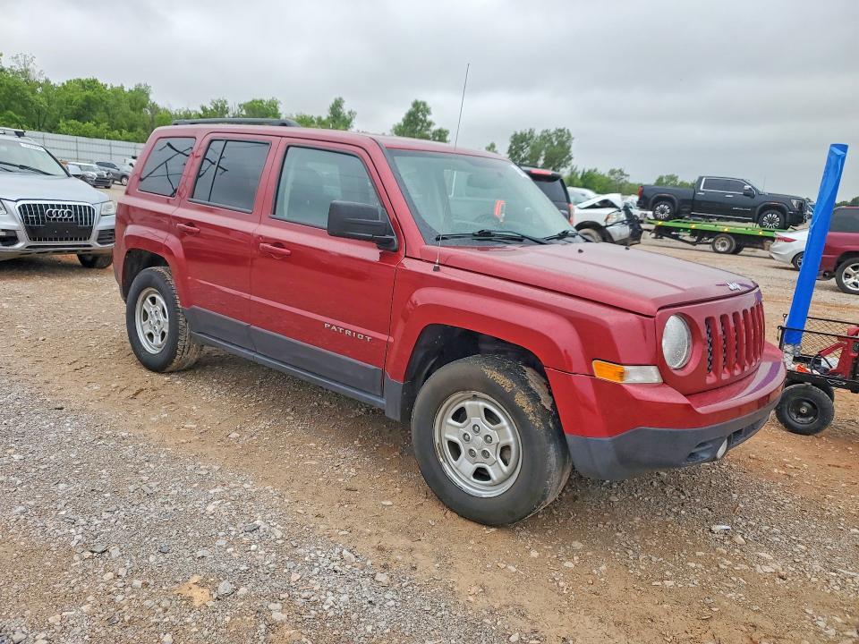 2017 Jeep Liberty (patriot) VIN 1C4NJRBB9HD138775 COPART salvage auction — MECHANICAL, Ok - Certificate Of Title, sold $1,600 on 2026-07-02 (photo 4)