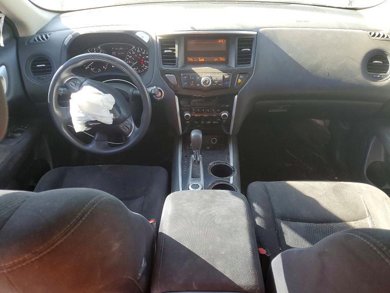 2013 Nissan Pathfinder VIN 5N1AR2MM7DC671992 COPART salvage auction — ROLLOVER, Ut - Salvage Certificate, sold $300 on 2026-08-24 (photo 8)