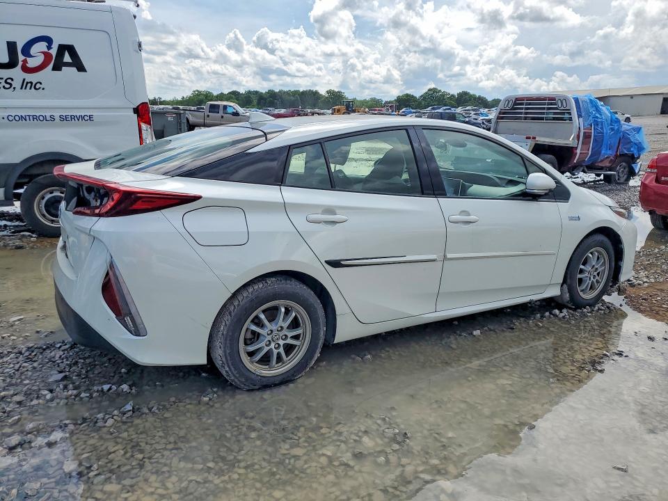 2017 Toyota VIN JTDKARFP0H3066864 COPART salvage auction — SIDE, Tn - Salvage Certificate, sold $3,900 on 2026-07-21 (photo 3)