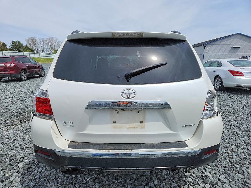2013 Toyota Highlander VIN 5TDBK3EHXDS278345 COPART salvage auction — REAR END, MI - CERTIFICATE OF TITLE, sold $3,050 on 2026-07-06 (photo 6)