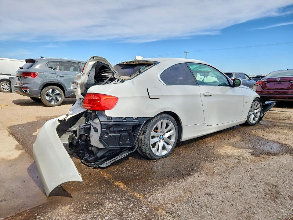 2012 BMW 3er VIN WBAKE5C5XCE755594 COPART salvage auction — REAR END, Nm - Cert Of Title-Salvage, sold $275 on 2026-07-16 (photo 3)