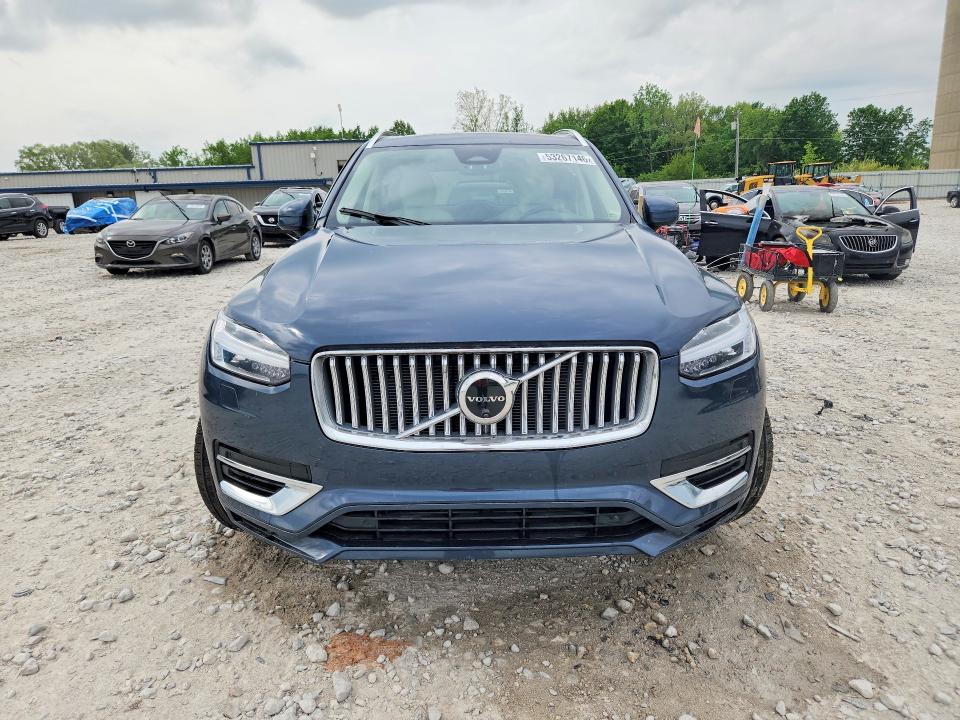 2025 Volvo VIN YV4H60PE9S1332578 COPART salvage auction — FRONT END, Salvage Title, sold $27,750 on 2026-08-13 (photo 5)