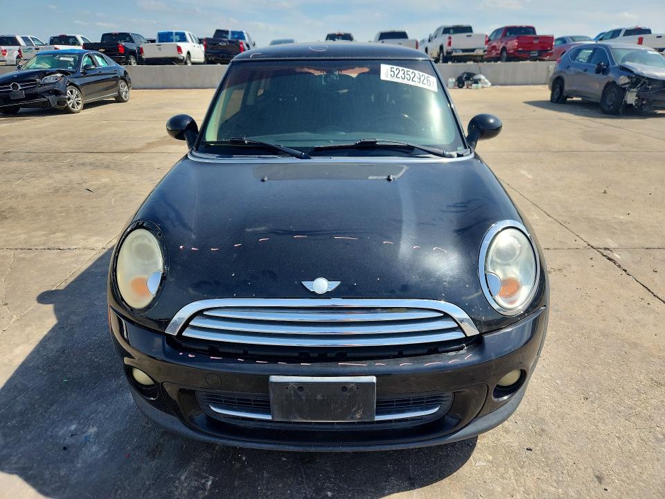2013 Mini VIN WMWSU3C50DT371957 COPART salvage auction — SIDE, Tx - Salvage Vehicle Title, sold $550 on 2026-07-06 (photo 5)
