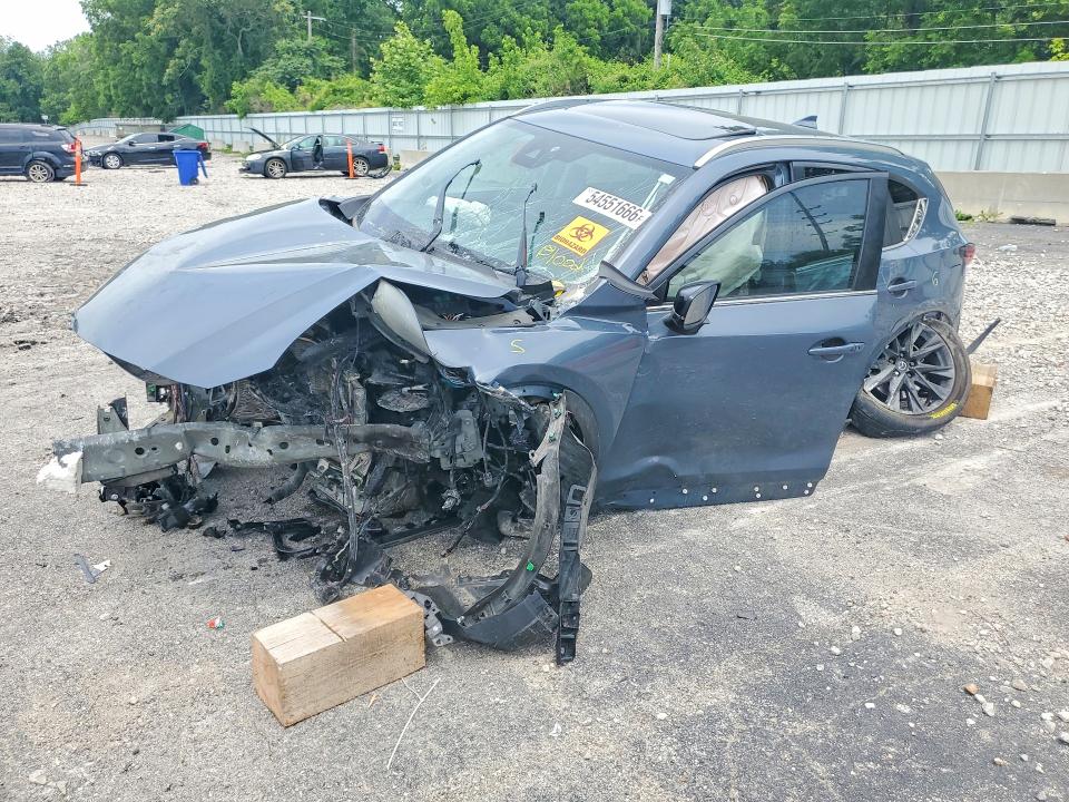 2021 Mazda Cx-5 VIN JM3KFBCM1M0458371 COPART salvage auction — FRONT END, MO - SALVAGE CERTIFICATE OF TITLE, sold $675 on 2026-07-24 (photo 1)