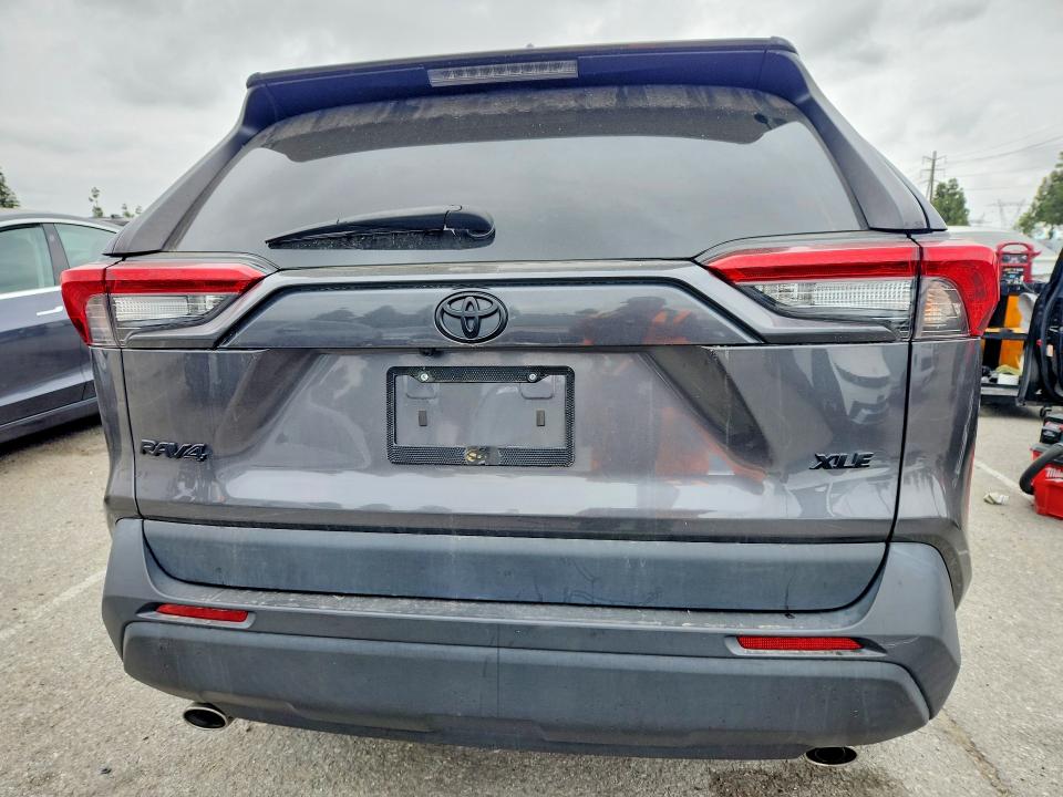 2022 Toyota Rav 4 VIN 2T3W1RFV1NC184920 COPART salvage auction — FRONT END, Ca - Salvage Certificate, sold $10,700 on 2026-07-09 (photo 6)