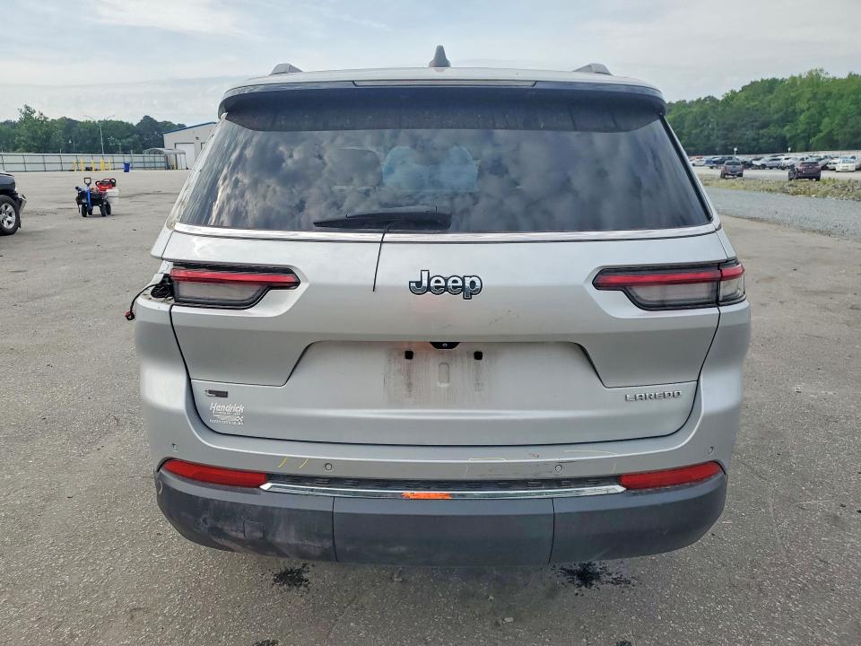 2021 Jeep Cherokee VIN 1C4RJJAG1M8203587 COPART salvage auction — FRONT END, NC - SALVAGE CERTIFICATE OF TITLE, sold $7,000 on 2026-07-28 (photo 6)