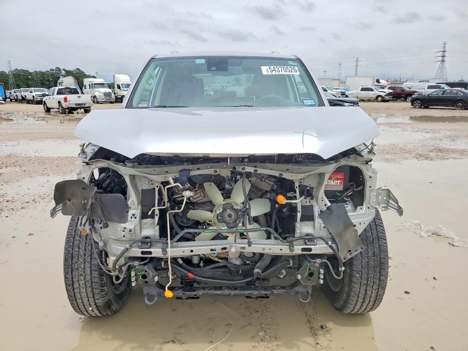 2021 Toyota 4runner VIN JTEKU5JR4M5970106 COPART salvage auction — FRONT END, Tx - Salvage Vehicle Title, sold $3,500 on 2026-07-24 (photo 5)