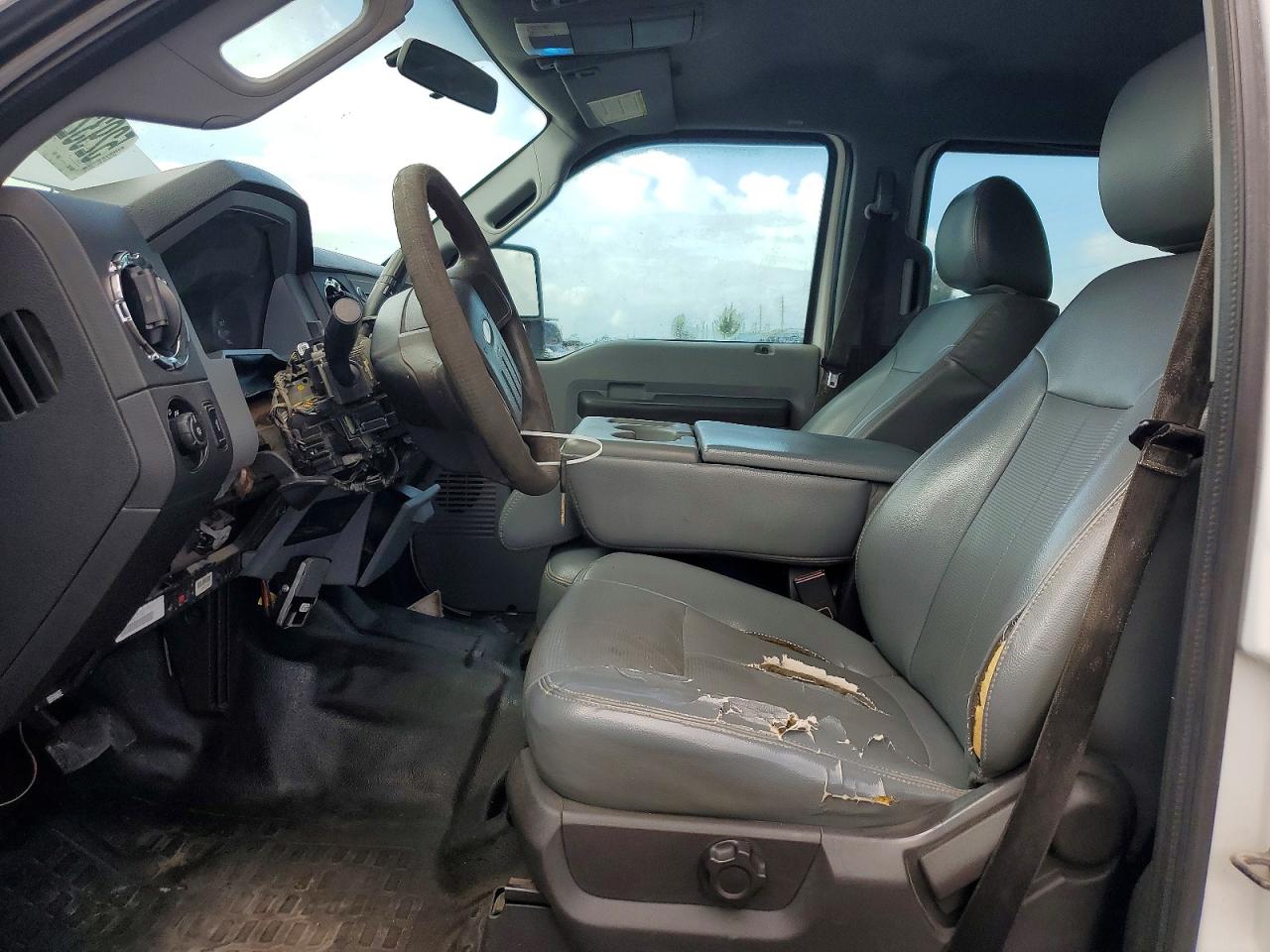 2013 Ford F-350 Super Duty VIN 1FT8W3BT6DEA38271 COPART salvage auction — Mechanical, FL - CERTIFICATE OF TITLE (P), sold $275 on 2026-06-01 (photo 7)