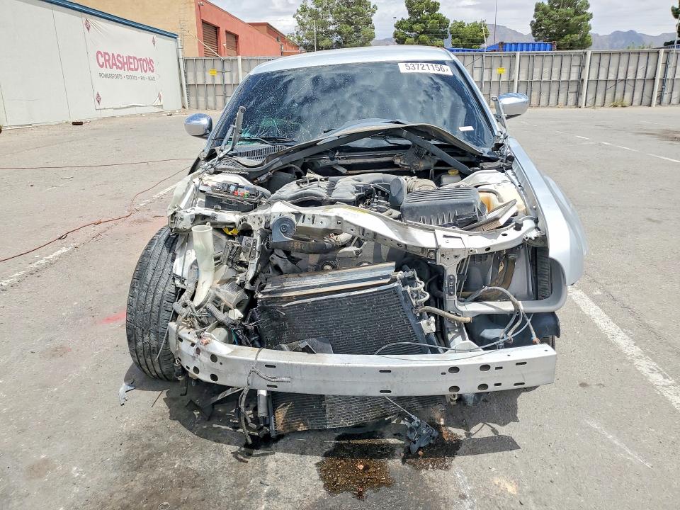 2010 Chrysler 300 VIN 2C3CA5CV4AH201190 COPART salvage auction — FRONT END, Tx - Salvage Vehicle Title, sold $125 on 2026-07-10 (photo 5)
